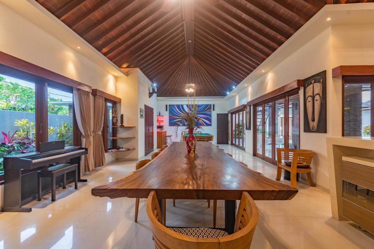 5 Bedroom Villa Sultan Luxury Entertainment And Relaxation Seminyak  Exterior photo