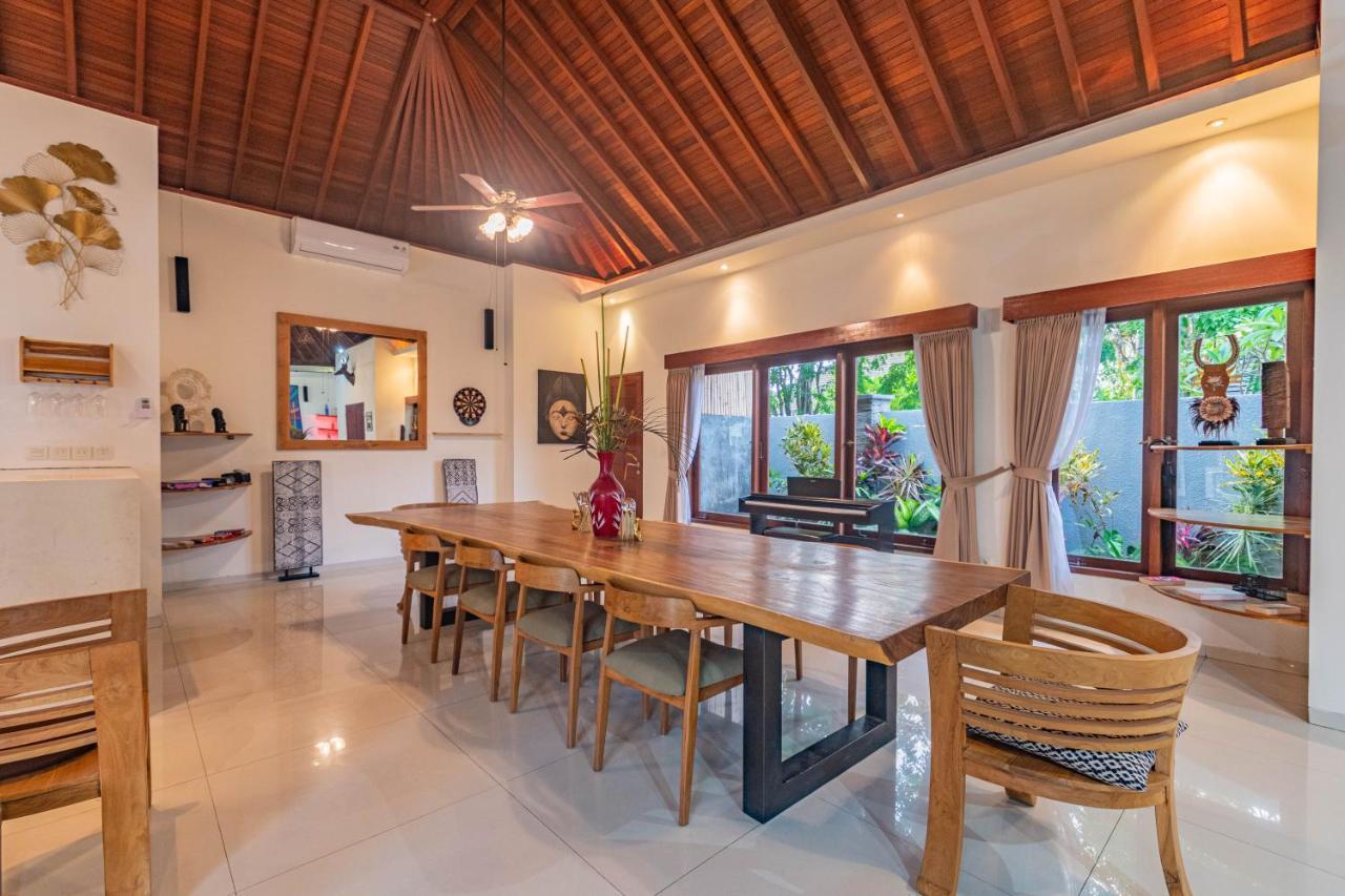 5 Bedroom Villa Sultan Luxury Entertainment And Relaxation Seminyak  Exterior photo