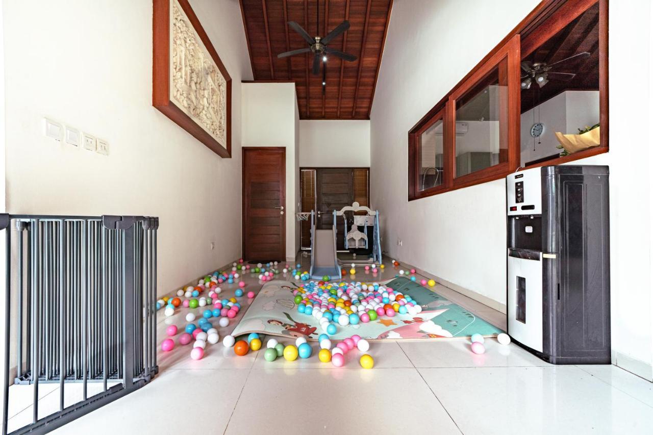 5 Bedroom Villa Sultan Luxury Entertainment And Relaxation Seminyak  Exterior photo