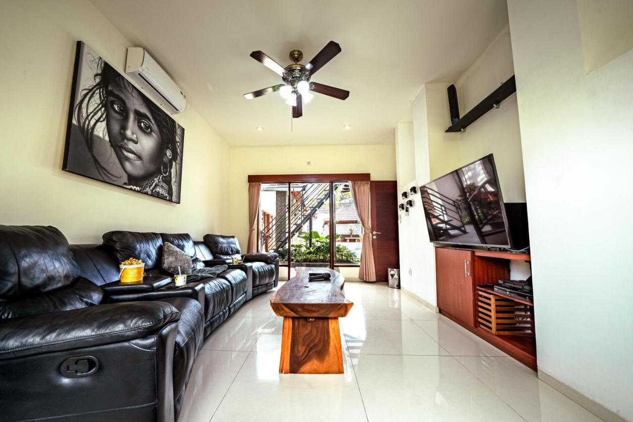 5 Bedroom Villa Sultan Luxury Entertainment And Relaxation Seminyak  Exterior photo